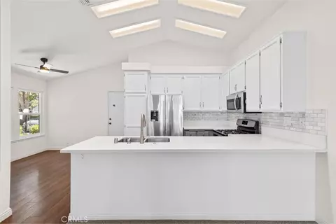 Kitchen - 2720 E Walnut #18, Orange, CA 92867 photo 2 of 3