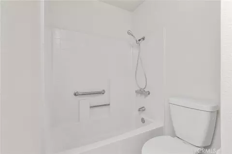 Bath - 2720 E Walnut #18, Orange, CA 92867 photo 5 of 5