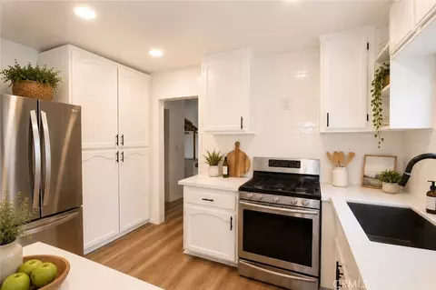 Kitchen - 356 E Plenty, Long Beach, CA 90805 photo 1 of 3