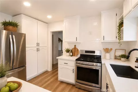 Kitchen - 356 E Plenty, Long Beach, CA 90805 photo 1 of 2