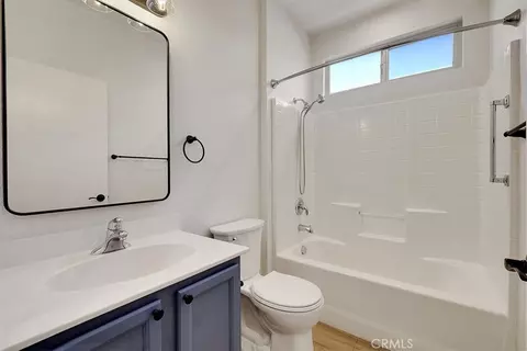 Bath - 220 Saddlehorn Loop, Lincoln, CA 95648 photo 2 of 2