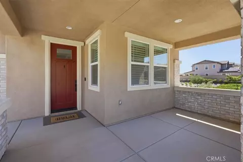 Exterior - 39421 Verbena, Temecula, CA 92591 photo 4 of 12