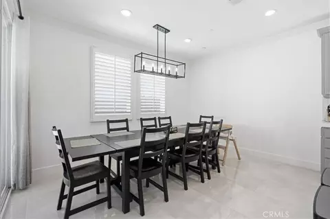 Dining - 39421 Verbena, Temecula, CA 92591 photo 2 of 2