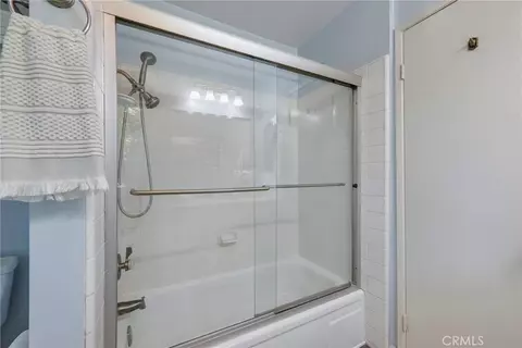 Bath - 3166 E Palm Dr #61, Fullerton, CA 92831 photo 4 of 5