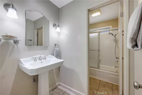 Bath - 3166 E Palm Dr #61, Fullerton, CA 92831 photo 1 of 5