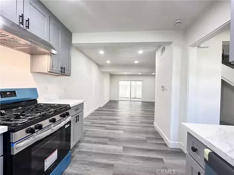 1919 Sherry Ln #46, Santa Ana, CA 92705