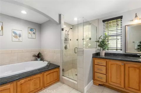 Bath - 220 Copa De Oro Dr, Brea, CA 92823 photo 1 of 4