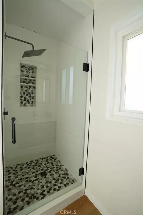 Bath - 6702 El Progreso St, Long Beach, CA 90815 photo 6 of 9