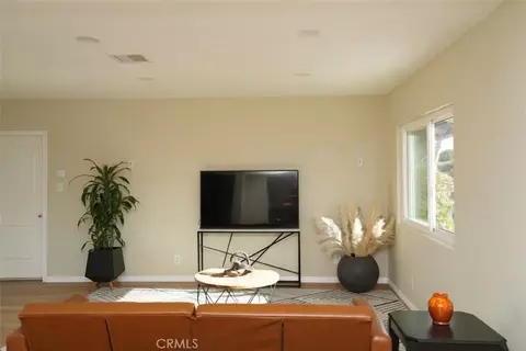 Living - 6702 El Progreso St, Long Beach, CA 90815 photo 4 of 9