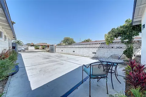 Exterior - 22024 Gulf Ave, Carson, CA 90745 photo 12 of 13