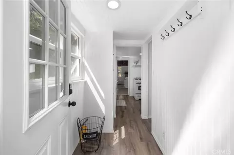 Entry Way - 1177 Bear Springs Rd, Rimforest, CA 92378 photo 2 of 5
