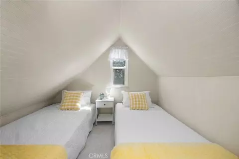 Bedroom - 1177 Bear Springs Rd, Rimforest, CA 92378 photo 4 of 4