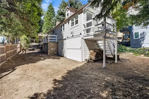 Exterior - 1177 Bear Springs Rd, Rimforest, CA 92378 photo 4 of 7