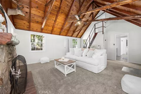 Living - 1177 Bear Springs Rd, Rimforest, CA 92378 photo 2 of 2