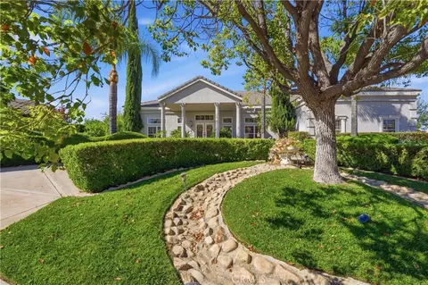Exterior - 685 Bradbury, Redlands, CA 92374 photo 6 of 17