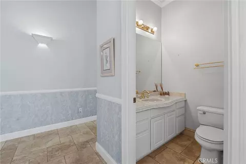 Entry Way - 685 Bradbury, Redlands, CA 92374 photo 6 of 9