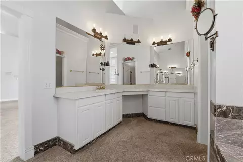 Bath - 685 Bradbury, Redlands, CA 92374 photo 6 of 8