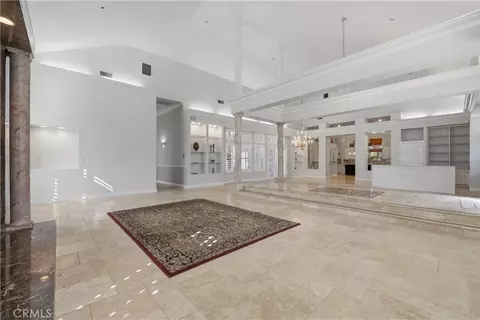 Living - 685 Bradbury, Redlands, CA 92374 photo 4 of 15