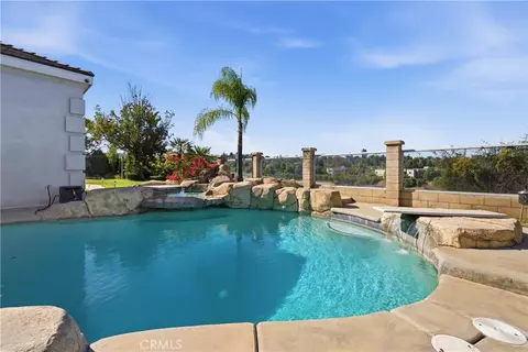 Exterior - 685 Bradbury, Redlands, CA 92374 photo 13 of 17