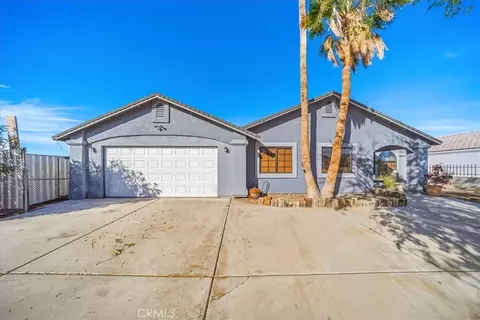 Exterior - 1348 Redwood, Needles, CA 92363 photo 3 of 10