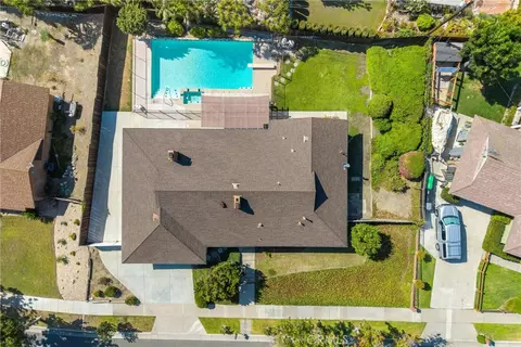 View/Area - 2419 E Villa Real, Orange, CA 92867 photo 1 of 2