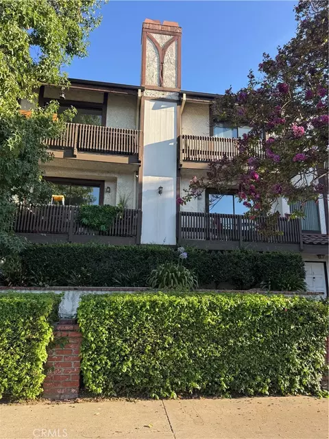 11542 Burbank Blvd #8, North Hollywood, CA 91601