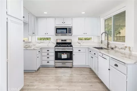 Kitchen - 1423 Stonecrest Pl, Diamond Bar, CA 91765 photo 1 of 2