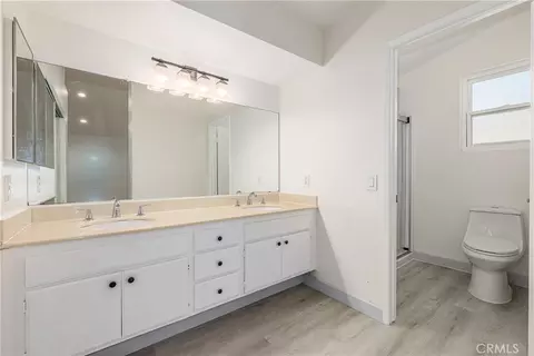 Bath - 1423 Stonecrest Pl, Diamond Bar, CA 91765 photo 2 of 4