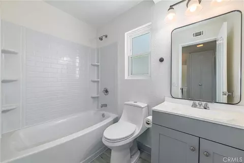 Bath - 1423 Stonecrest Pl, Diamond Bar, CA 91765 photo 4 of 4