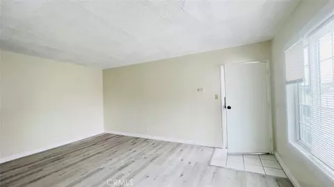 Living - 1083 Gaviota Ave, Long Beach, CA 90813 photo 3 of 3