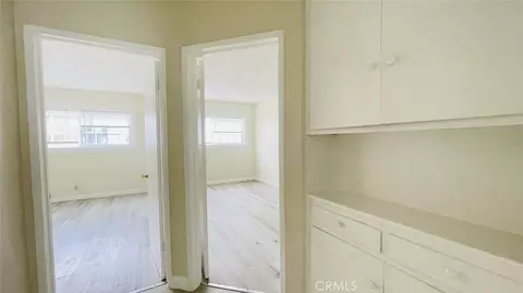 Entry Way - 1083 Gaviota Ave, Long Beach, CA 90813 photo 2 of 2