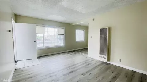 Living - 1083 Gaviota Ave, Long Beach, CA 90813 photo 1 of 3
