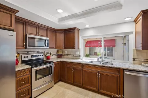 Kitchen - 1228 Woodside Dr, Placentia, CA 92870 photo 2 of 4