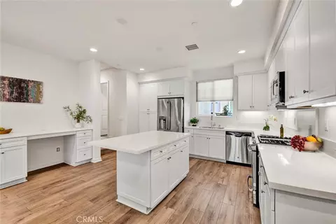 Kitchen - 1104 Edgeton Ct, Tustin, CA 92780 photo 2 of 5