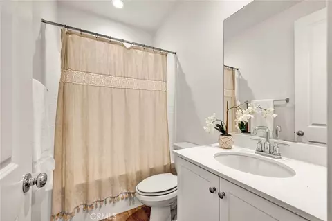 Bath - 1104 Edgeton Ct, Tustin, CA 92780 photo 2 of 2