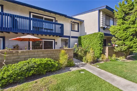 Exterior - 9253 Walker St, Cypress, CA 90630 photo 2 of 9