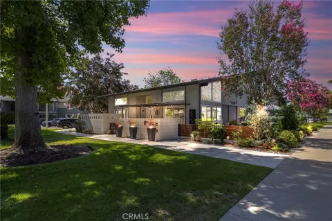 1891 Mckinney Way #M15 26C, Seal Beach, CA 90740