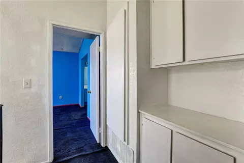 Entry Way - 623 W Indigo St, Compton, CA 90220 photo 3 of 3