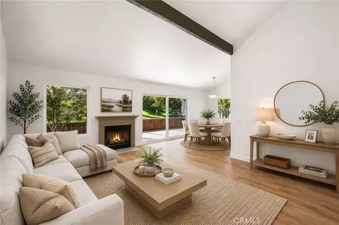 18571 Vallarta Dr, Huntington Beach, CA 92646
