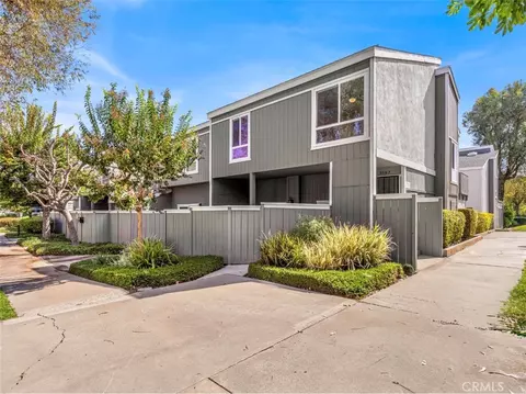 2710 W Segerstrom Ave #F, Santa Ana, CA 92704