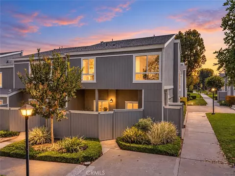 2710 W Segerstrom Ave #F, Santa Ana, CA 92704