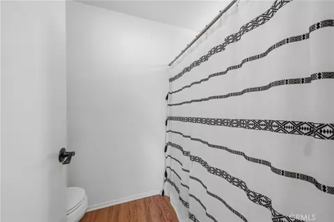 Bath - 2401 Acorn, Ontario, CA 91761 photo 3 of 5