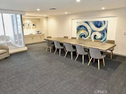 Dining - 525 E Seaside Way 1007, Long Beach, CA 90802 photo 3 of 3
