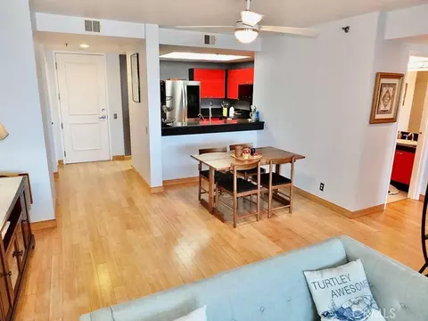 Dining - 525 E Seaside Way 1007, Long Beach, CA 90802 photo 1 of 3