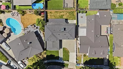 View/Area - 6829 E Parapet, Long Beach, CA 90808 photo 2 of 12
