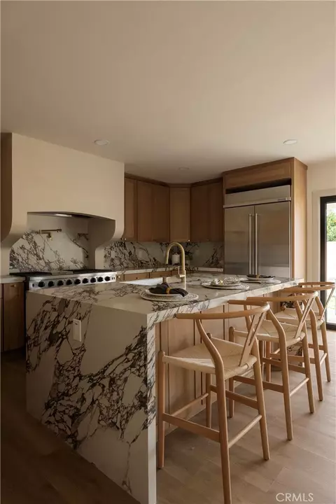 Kitchen - 6829 E Parapet, Long Beach, CA 90808 photo 9 of 12