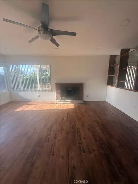 Living - 5176 Creekside Rd, Camarillo, CA 93012 photo 4 of 4