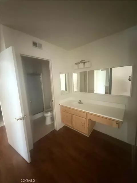 Bath - 5176 Creekside Rd, Camarillo, CA 93012 photo 1 of 1