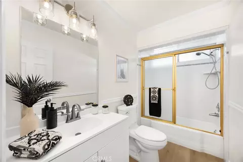 Bath - 1449 La Canada Dr, Brea, CA 92821 photo 2 of 3