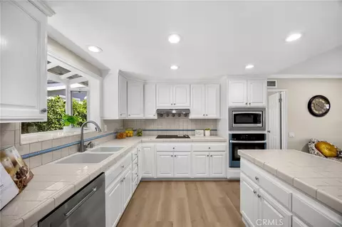 Kitchen - 1449 La Canada Dr, Brea, CA 92821 photo 2 of 4